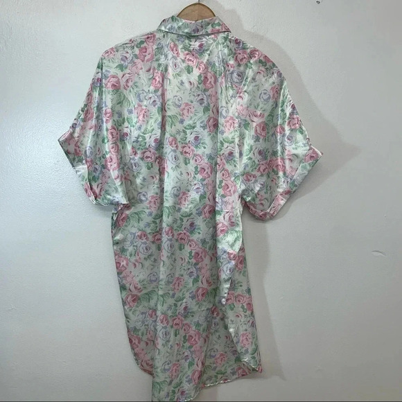 Kathryn  Satin  Nightshirt Small  Pink Floral Button Front Soft Lining Short Slv - Picture 5 of 10